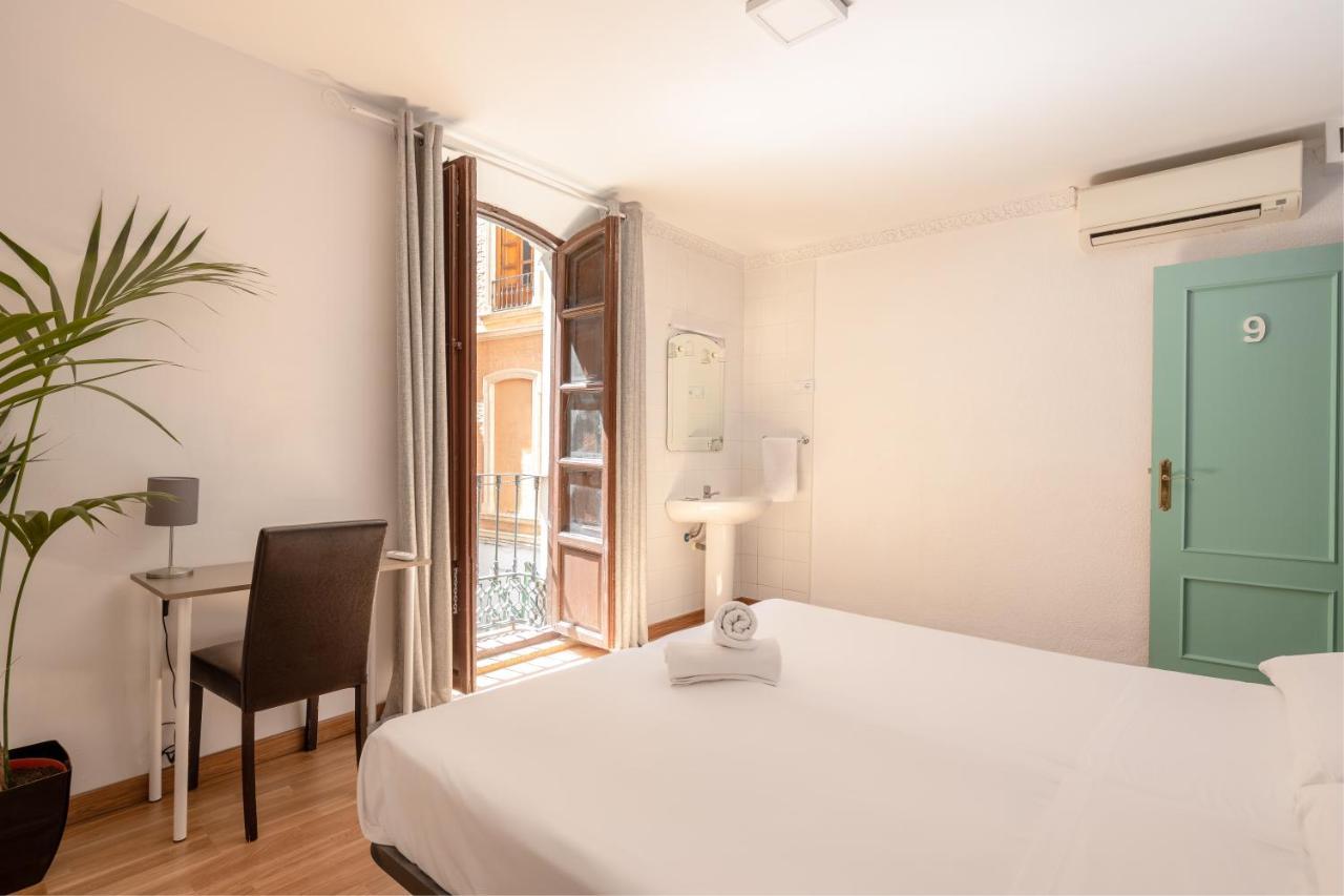 Pension Zacatin Granada Exterior photo